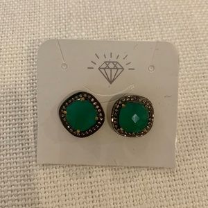 NWOT Faux Emerald Stud Earrings